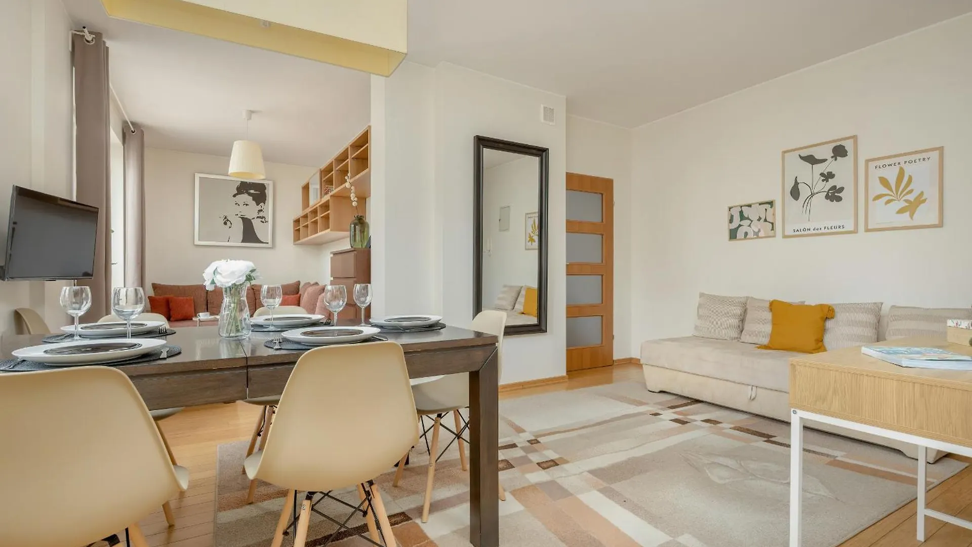 Heart Of Sopot Spacious Apartment By Noclegi Renters