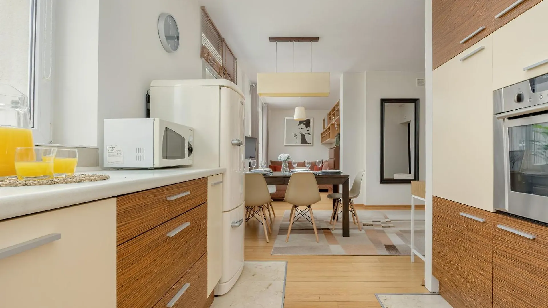 Heart Of Sopot Spacious Apartment By Noclegi Renters